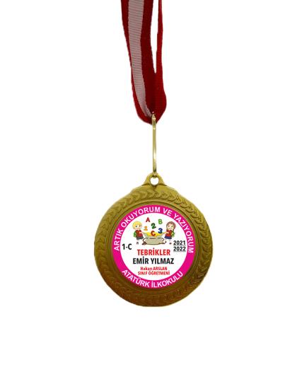 Okuyorum Yazıyorum Madalyası (İsimli)