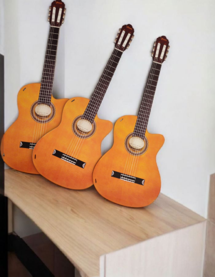 Ahşap Üzeri Uvi Baskılı Oyuncak Gitar 3 Adet 