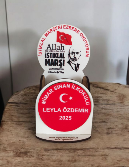 İstiklal Marşını Ezbere Okuyorum Kişiye Özel Ahşap Kalemlik