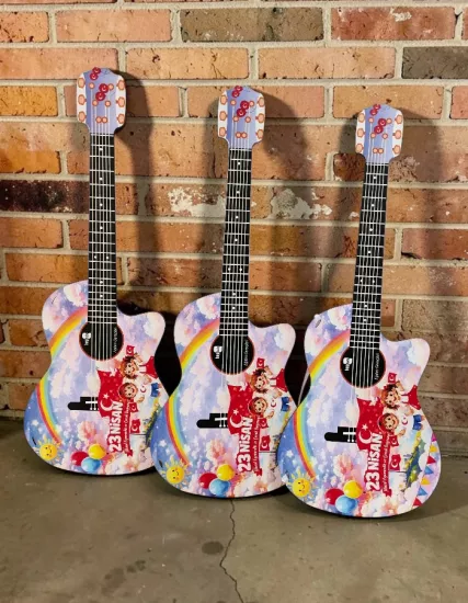 Ahşap Üzeri UV Baskı Gösteri Gitarı (Asma İpi Dahil) 3 Adet