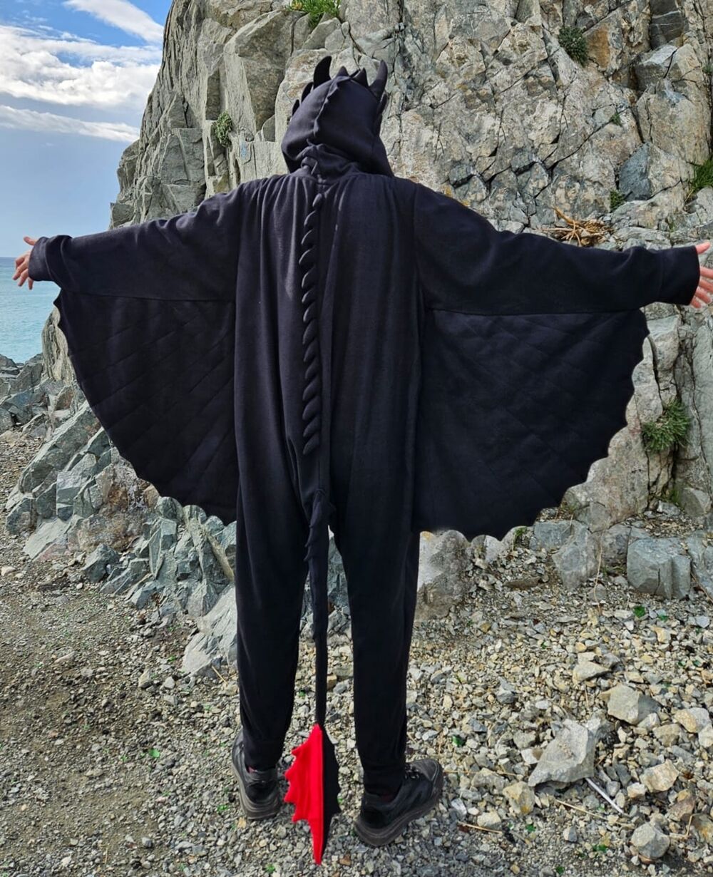 Dişsiz Ejderha Kostümü Yetişkin | Siyah Ejderha Pijama Tulum Kostüm